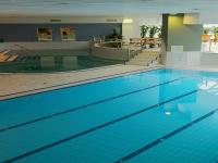 Aqua Hotel Kistelek - Úszómedence Kisteleken wellness hétvégére