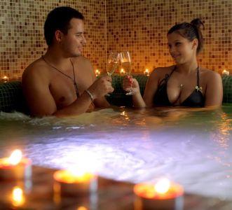 Nefelejcs Hotel wellness szolgáltatással wellness hétvégére jacuzzi-val - ✔️ Nefelejcs Hotel*** Mezőkövesd - Akciós szállás Mezőkövesden félpanziós csomagban