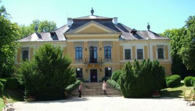 Hotel Tündérkert és Rendezvényközpont Noszvaj - akciós hotel wellness szolgáltatással Noszvajon - ✔️ Tündérkert Hotel*** Noszvaj - akciós rendezvény hotel és wellness szálloda Noszvajon