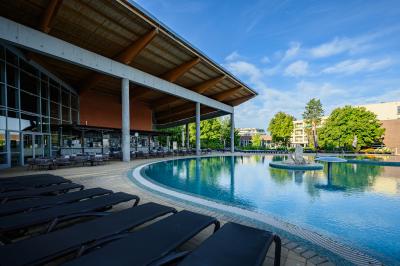 Wellness hétvége a Hotel Azúr szállodában a Balaton déli partján - ✔️ Hotel Azúr Siófok**** - balatoni akciós félpanziós wellness hotel