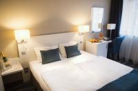 4* megfizethető szabad kétágyas szoba Siófokon a Hotel Azúrban